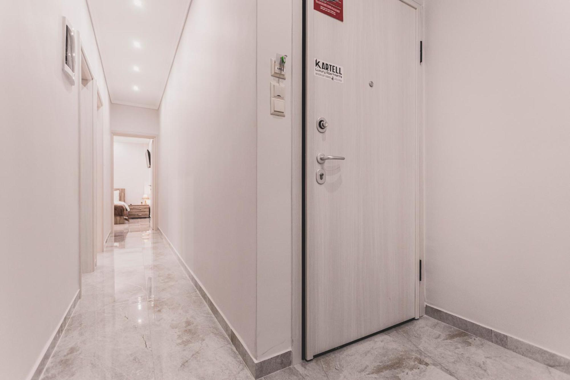 Kartell Luxury Apartment Thessaloniki Center ภายนอก รูปภาพ