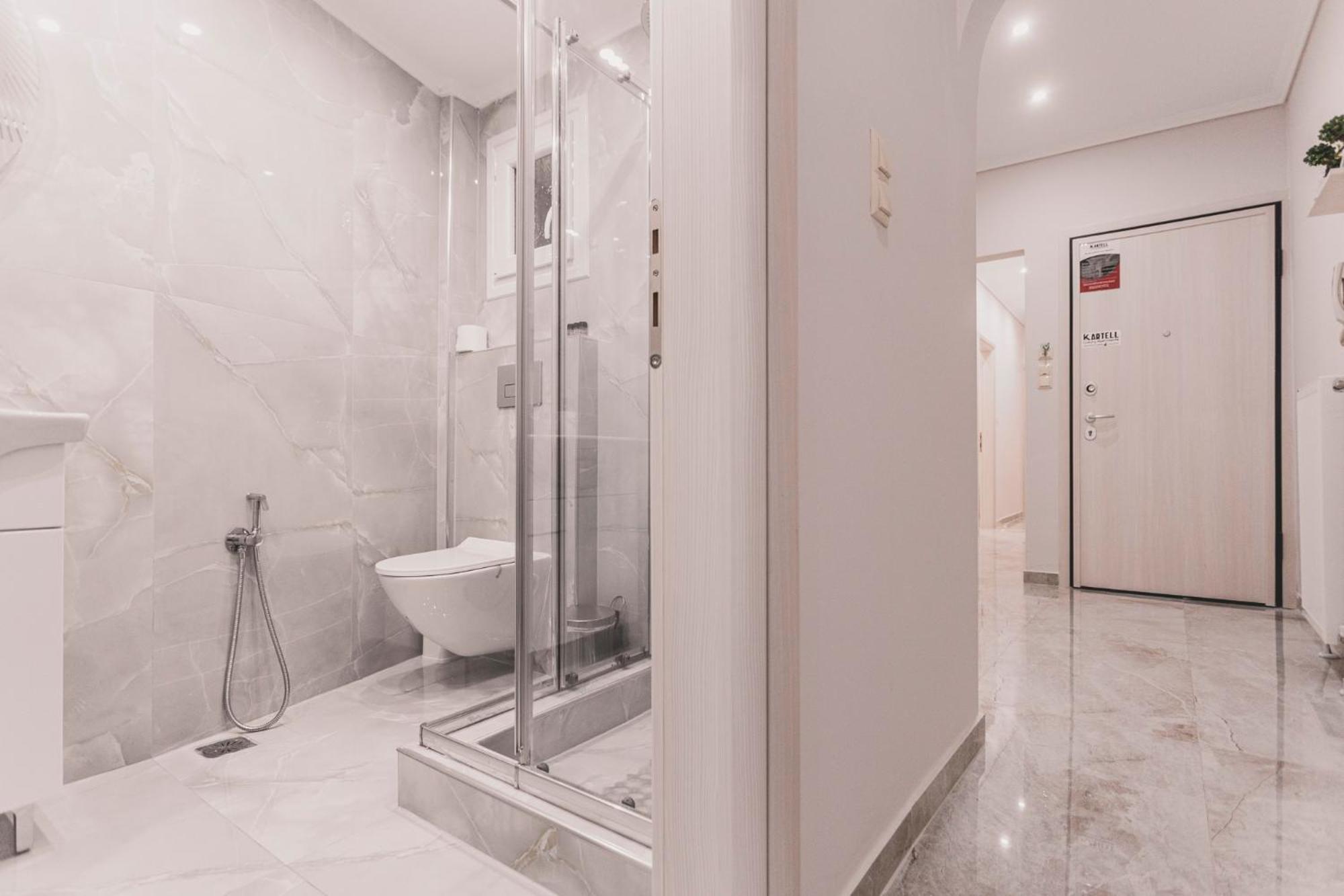Kartell Luxury Apartment Thessaloniki Center ภายนอก รูปภาพ