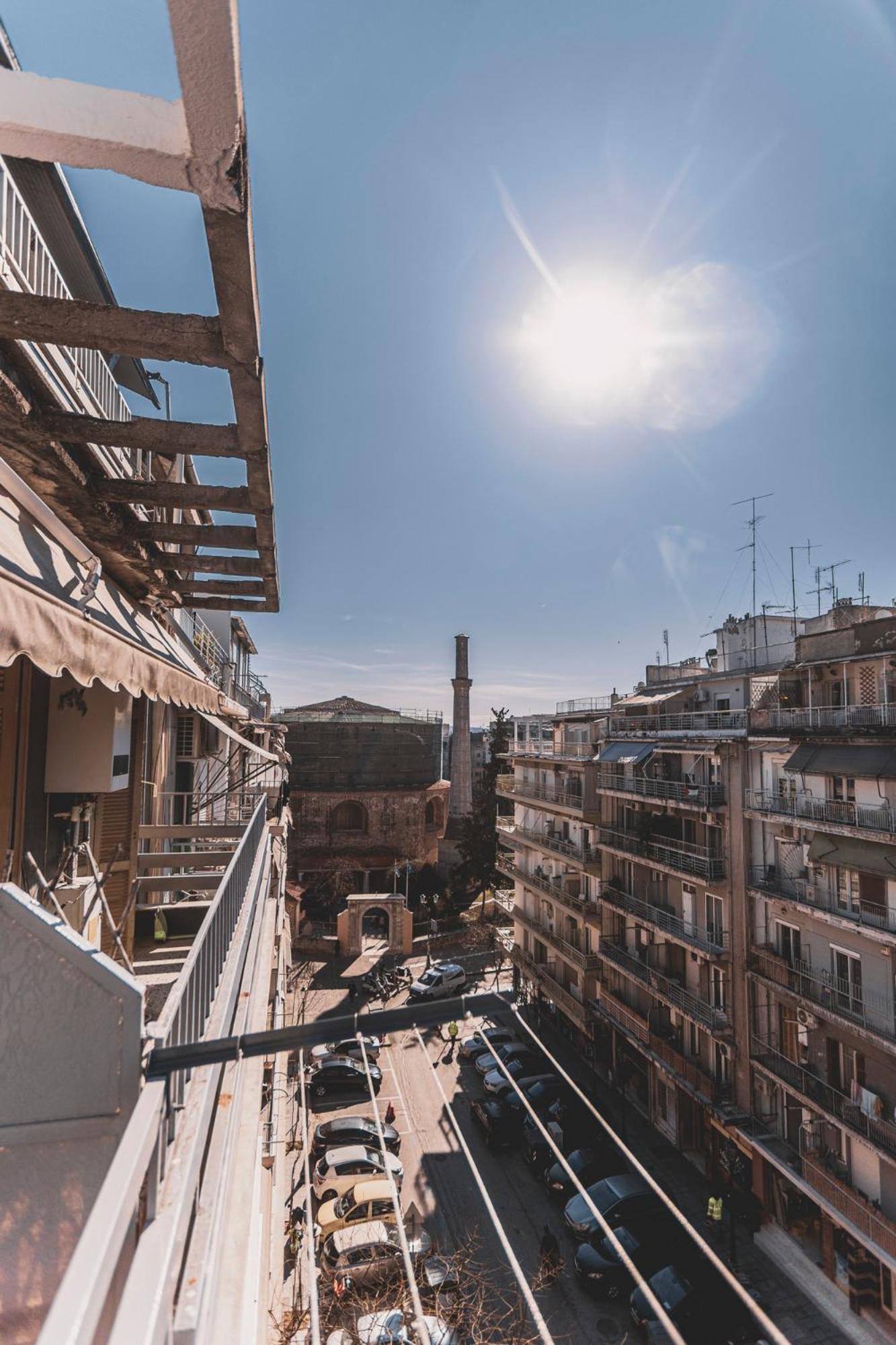 Kartell Luxury Apartment Thessaloniki Center ภายนอก รูปภาพ